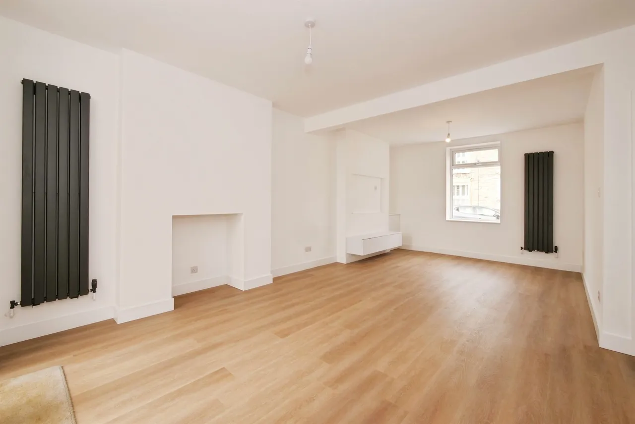 Cheltenham Terrace, Bridgend, CF31, photo 7