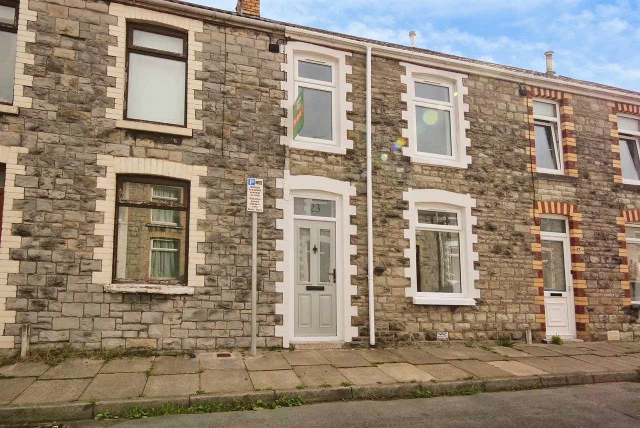 Cheltenham Terrace, Bridgend, CF31, photo 27
