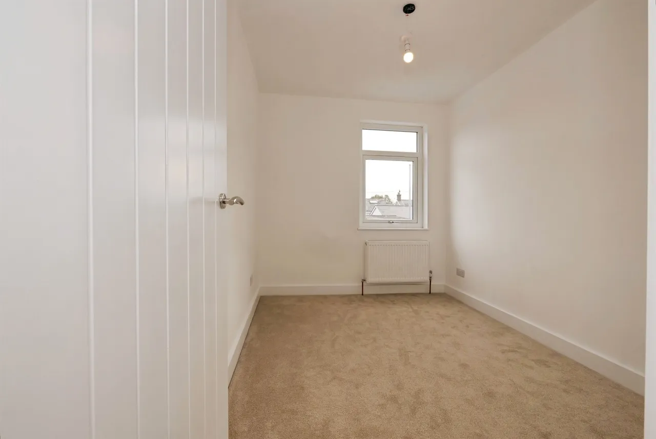Cheltenham Terrace, Bridgend, CF31, photo 25