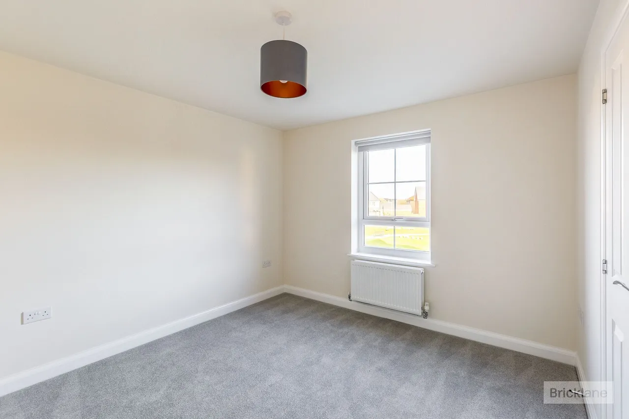 Peartree Walk, Whittlesey, PETERBOROUGH, photo 9