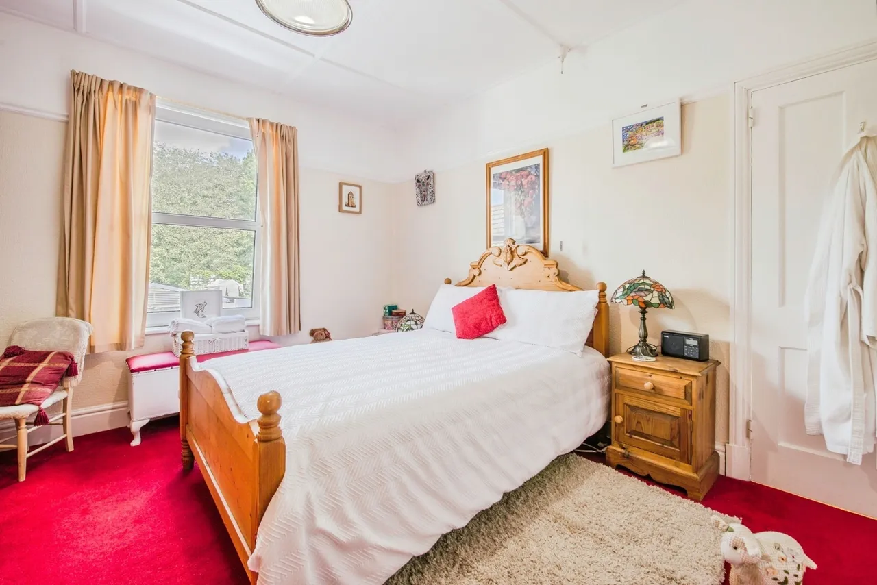Causeway Street, Kidwelly, SA17, photo 9