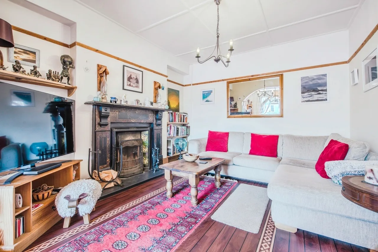 Causeway Street, Kidwelly, SA17, photo 4