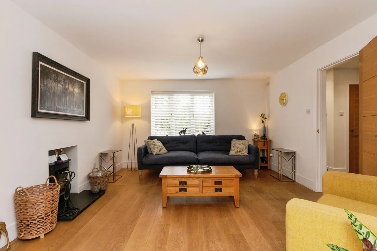 Windmill Field, Windlesham, GU20, photo 6