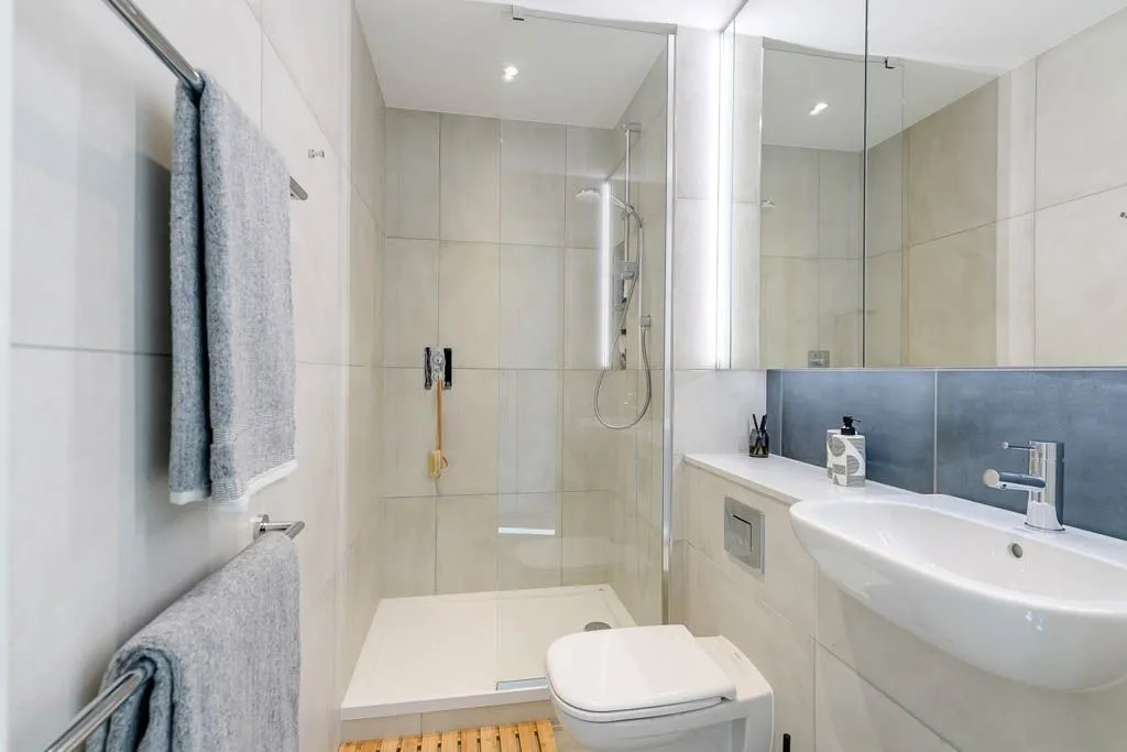 114 Landsby West, 10 Elvin Gardens, Wembley, photo 6