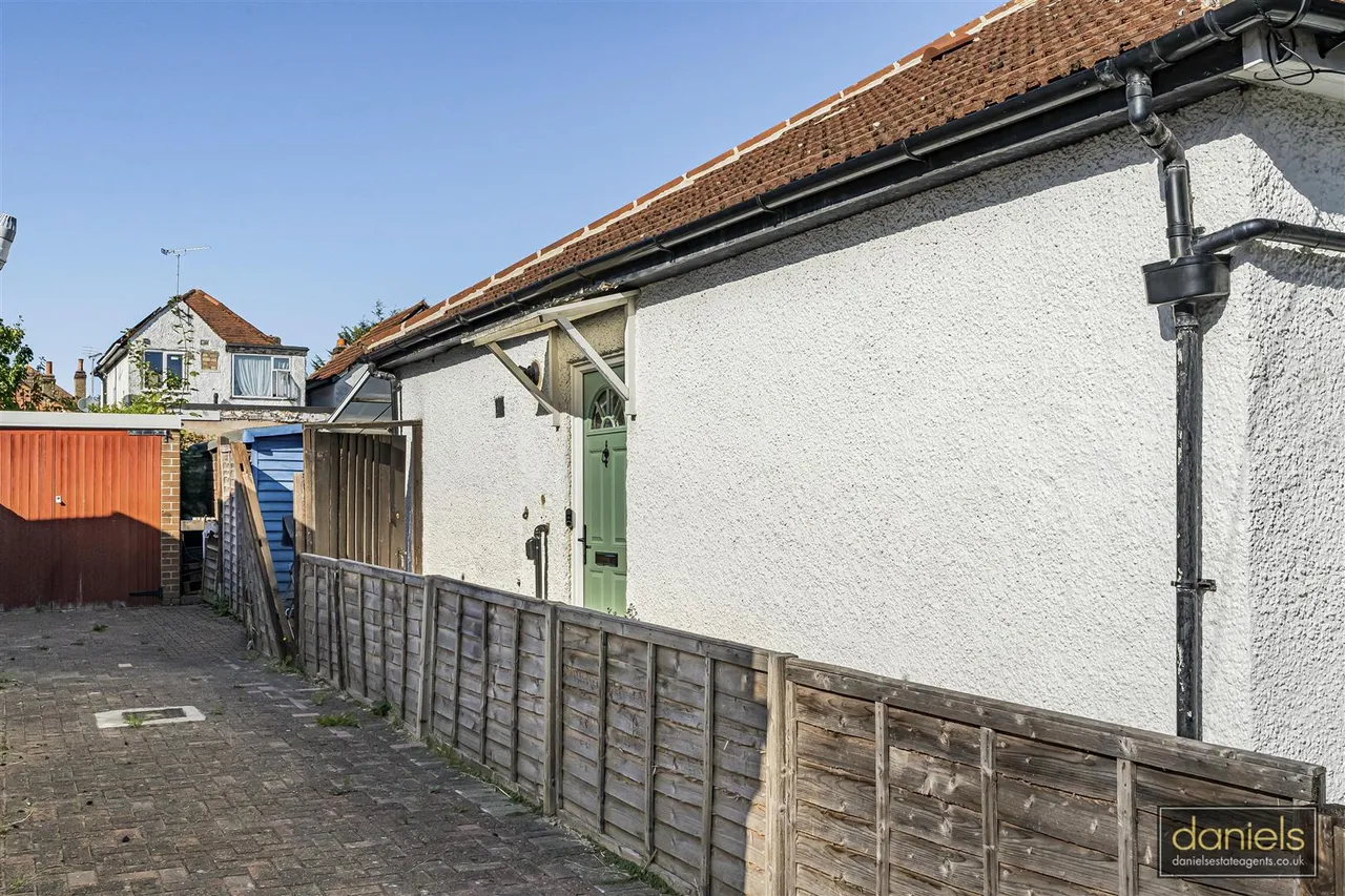 Rugby Avenue, Wembley, HA0, photo 10