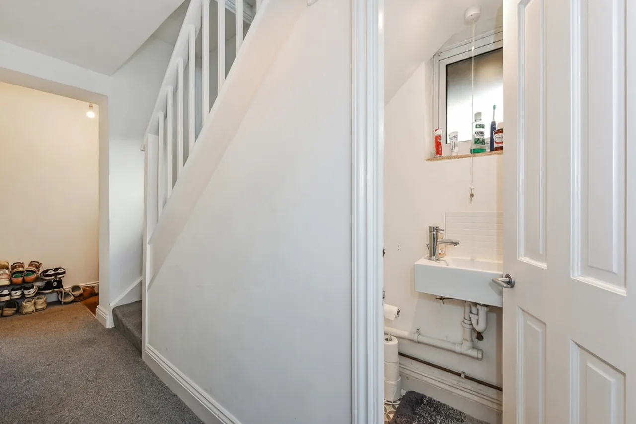 Wolfe Close , Winchester, photo 12