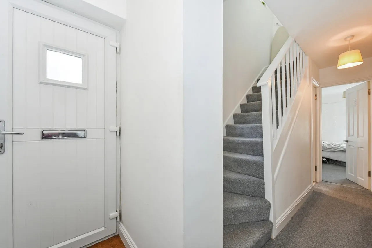 Wolfe Close , Winchester, photo 11