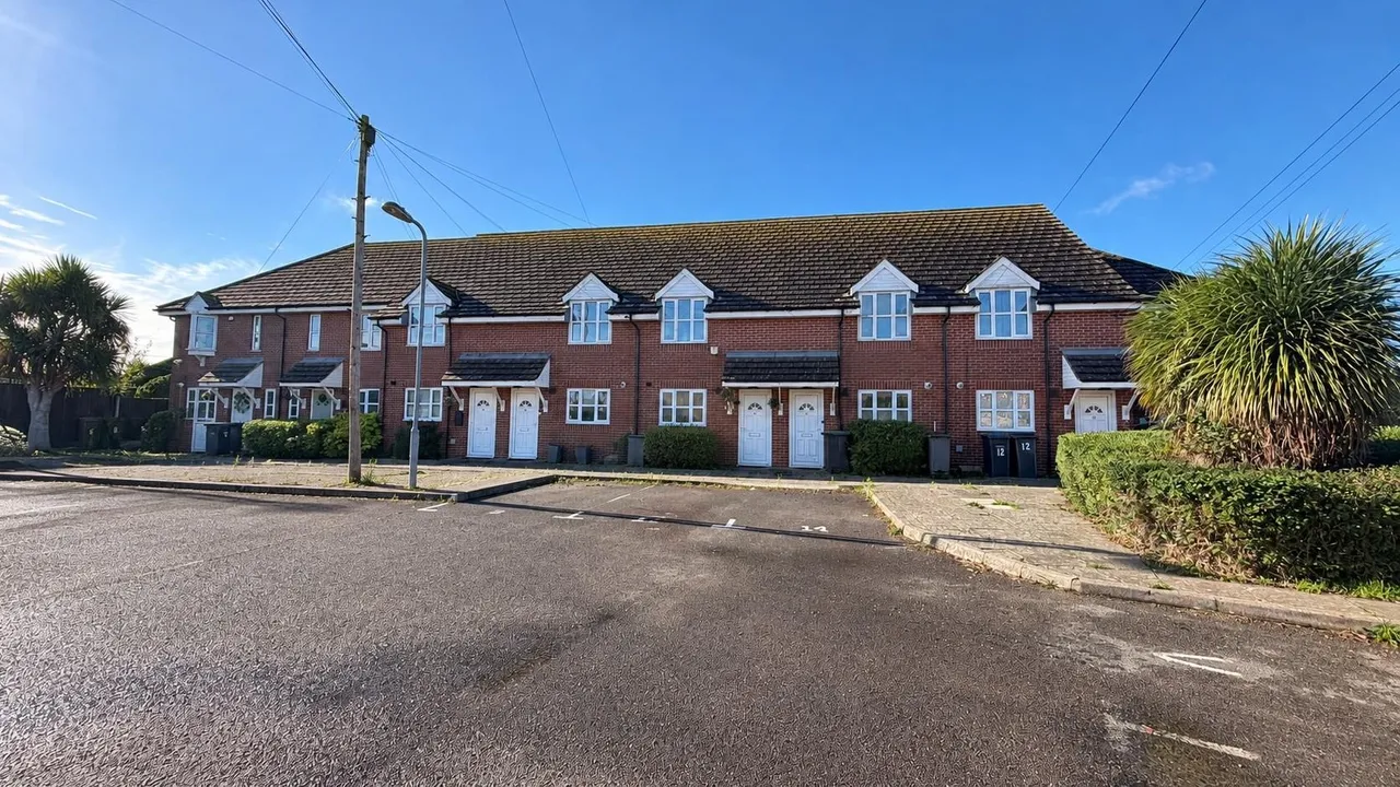 Friary Close, Alverstoke, photo 17