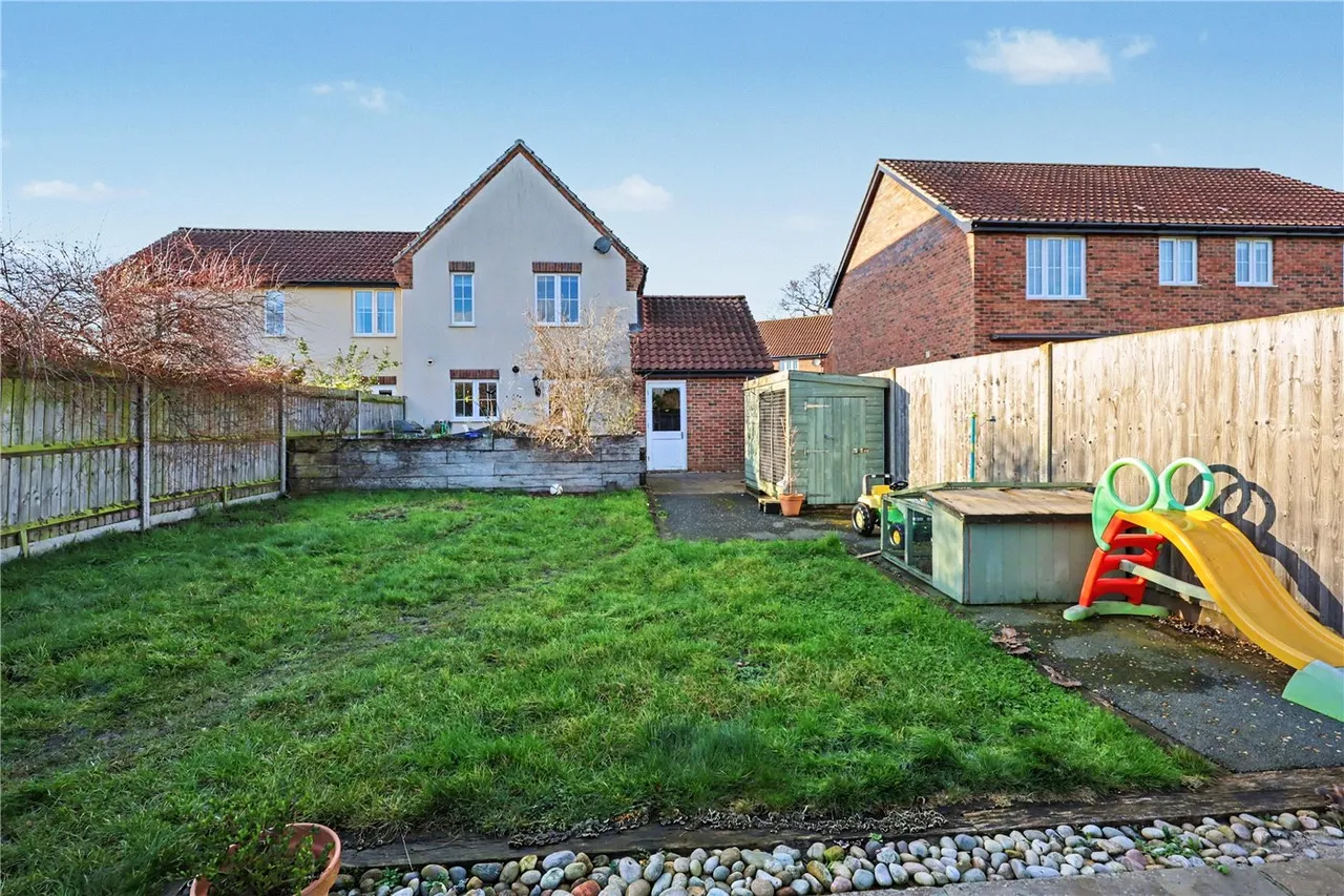 Starlings Way, Great Witchingham, NR9, photo 19