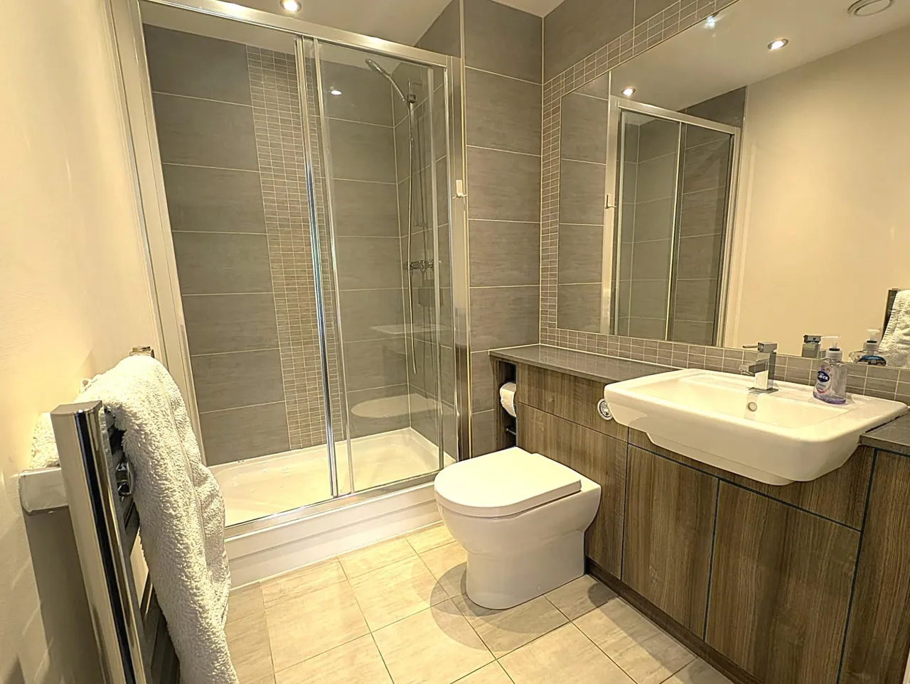 Aerodrome Road, Colindale, NW9, photo 8