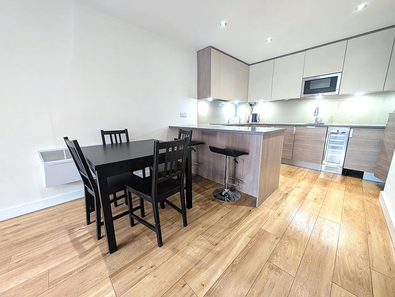 Aerodrome Road, Colindale, NW9, photo 2