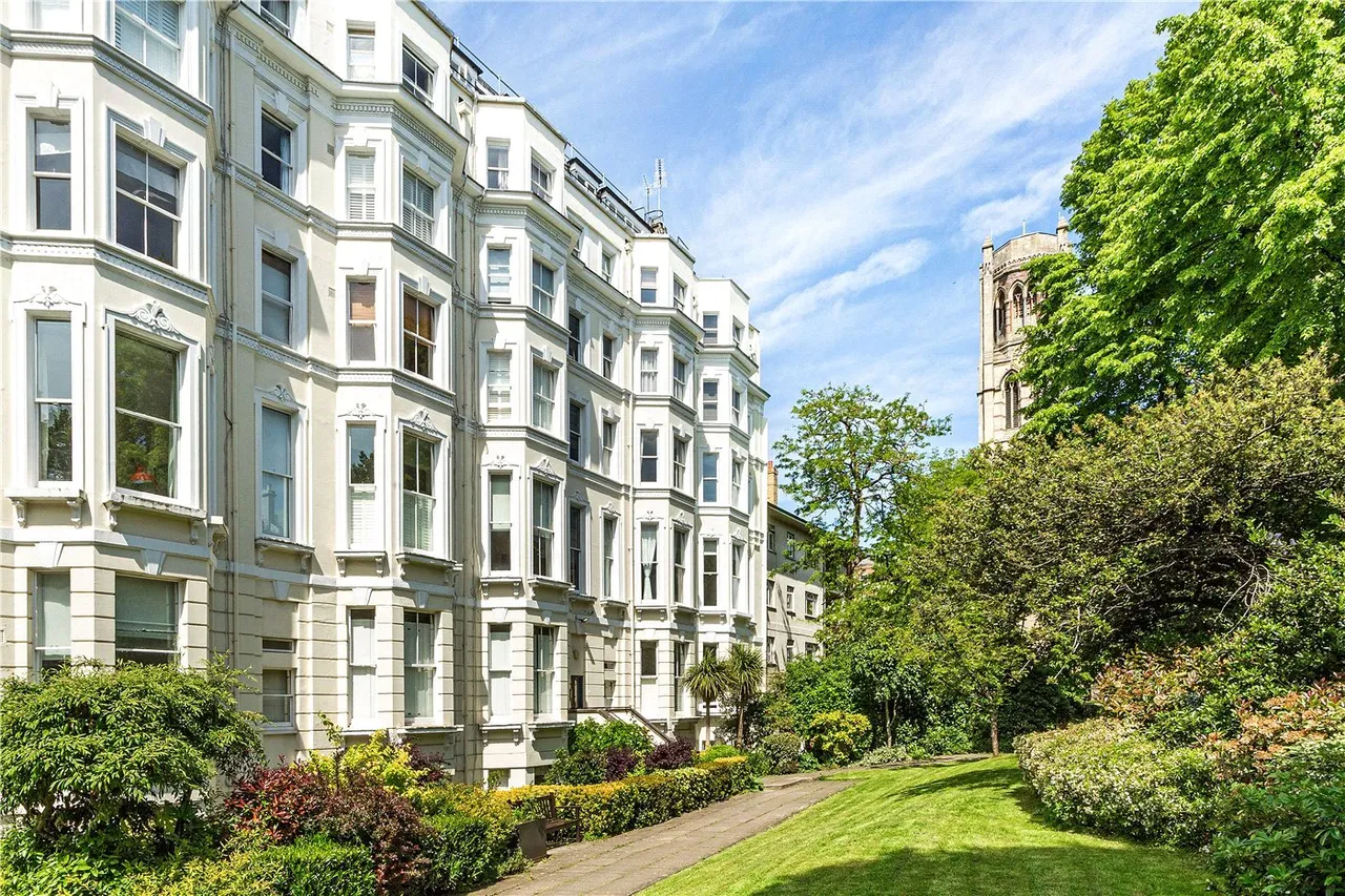 Pinehurst Court, London, W11, photo 10