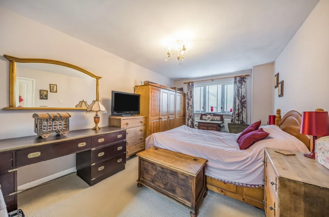 Tiercel Mews, Dinnington, S25, photo 10