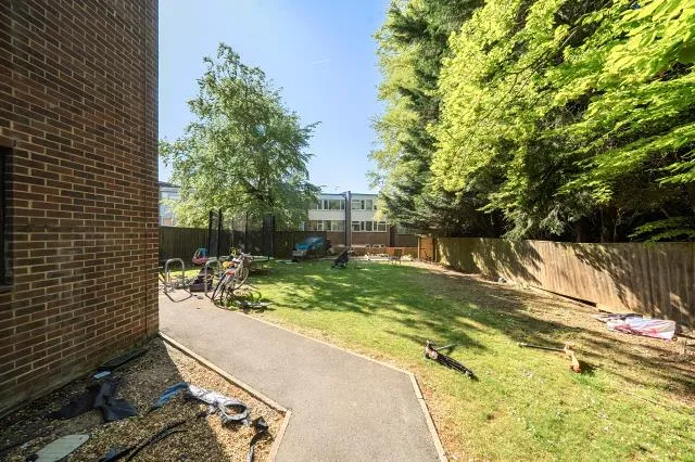 Blackburn Close, Headington, OX3, photo 12
