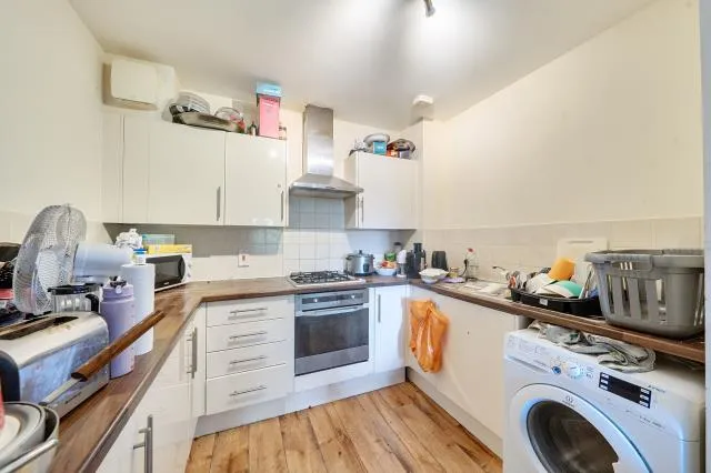 Blackburn Close, Headington, OX3, photo 4