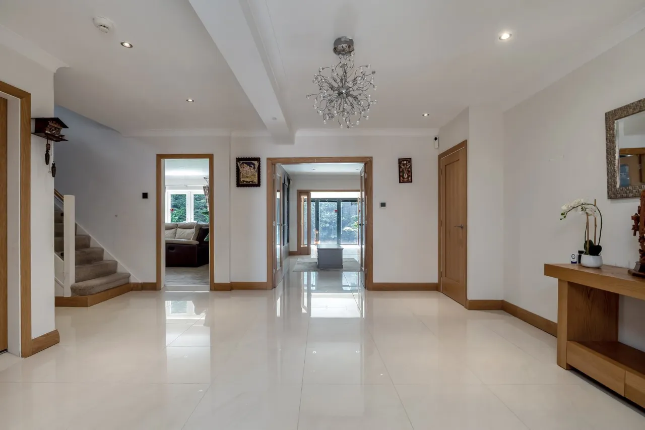 Arthog Road, Hale, WA15, photo 5