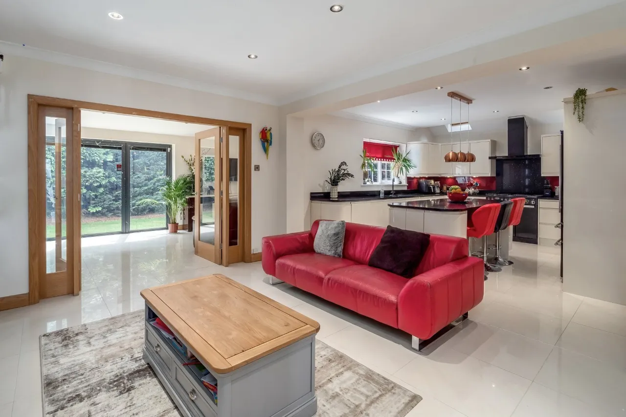 Arthog Road, Hale, WA15, photo 7