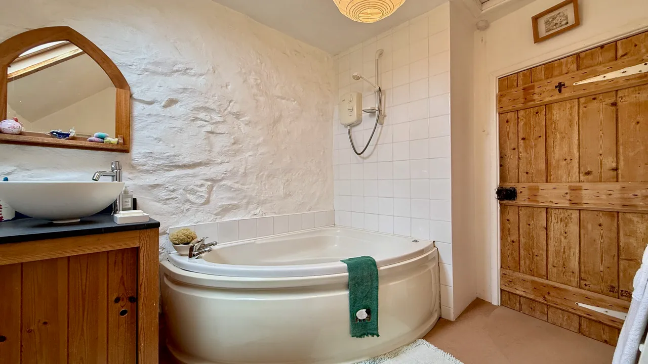 Talwrn Bach Cottage, Llanbedr, LL45, photo 18