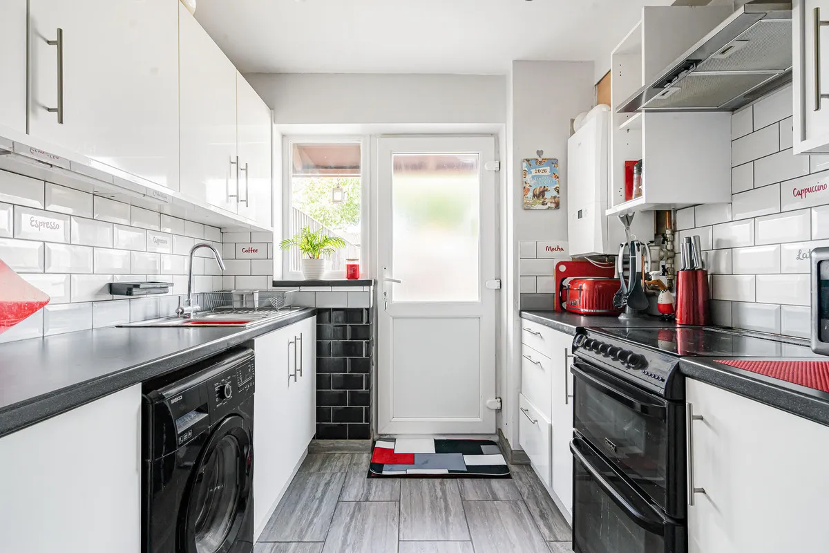 Wye Close, Bicester, photo 5