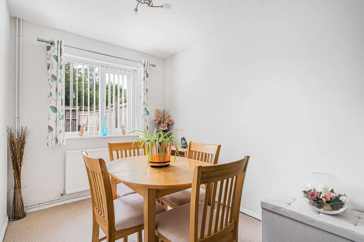 Wye Close, Bicester, photo 4