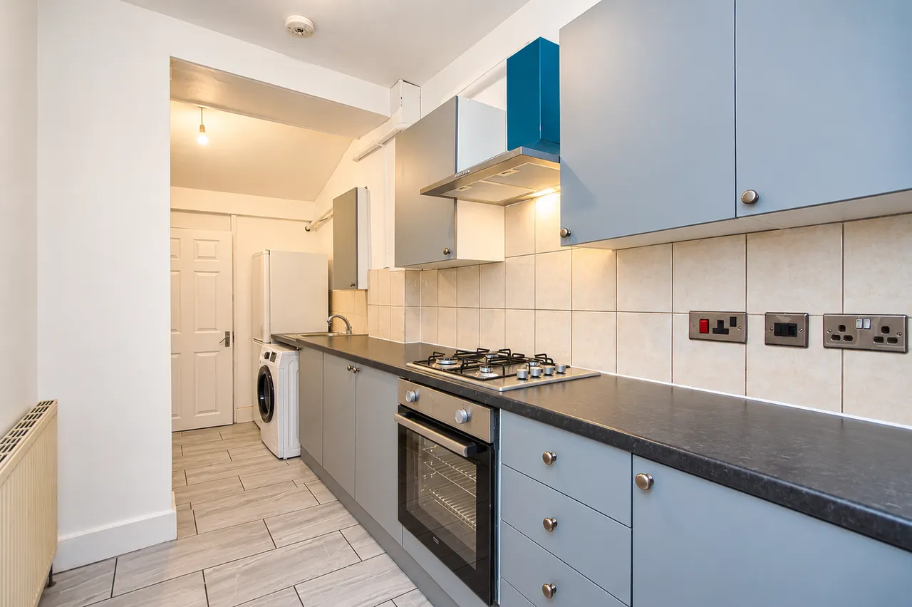 Westminster Gardens, Barking, IG11, photo 6