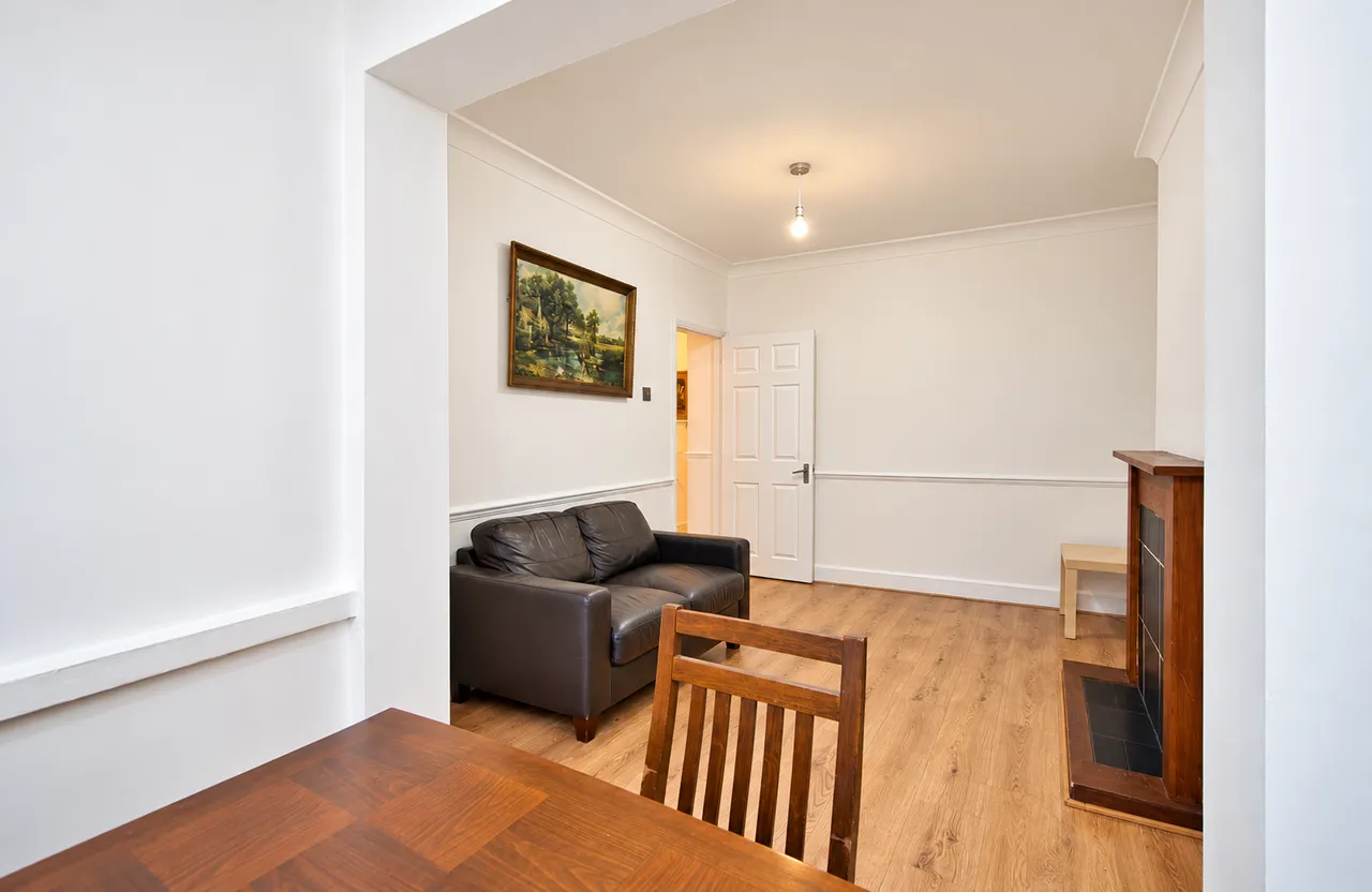 Westminster Gardens, Barking, IG11, photo 5