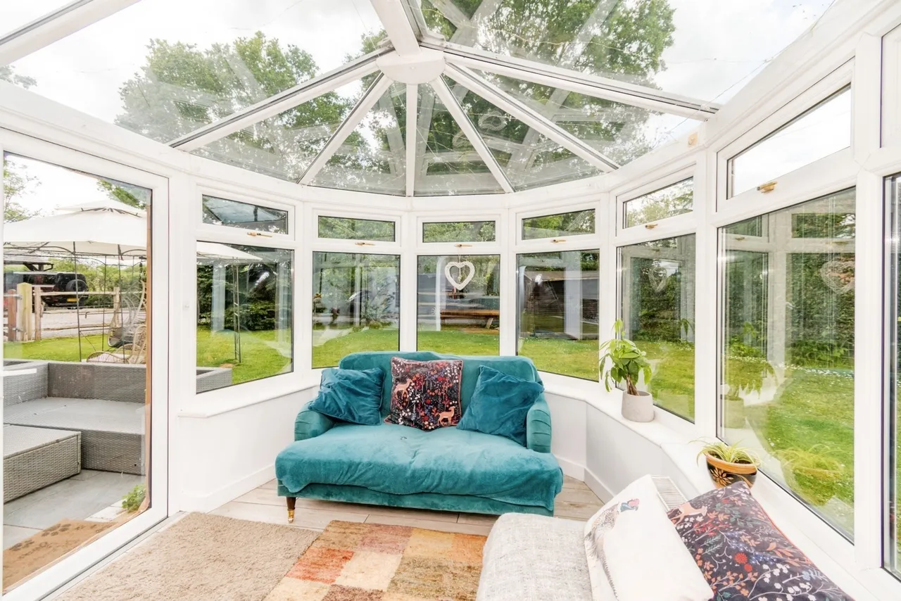 Ringwood Road, Bartley, SO40, photo 4