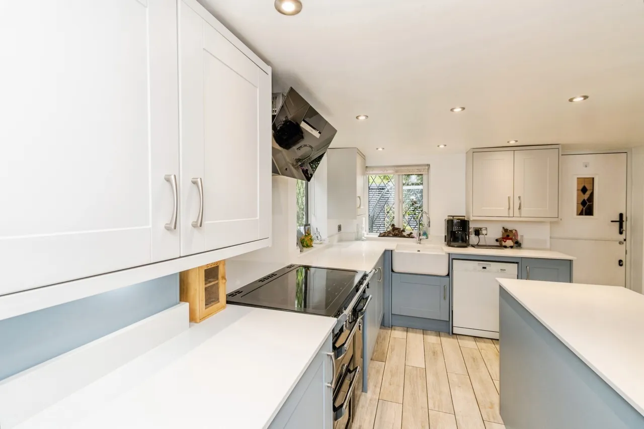 Ringwood Road, Bartley, SO40, photo 18