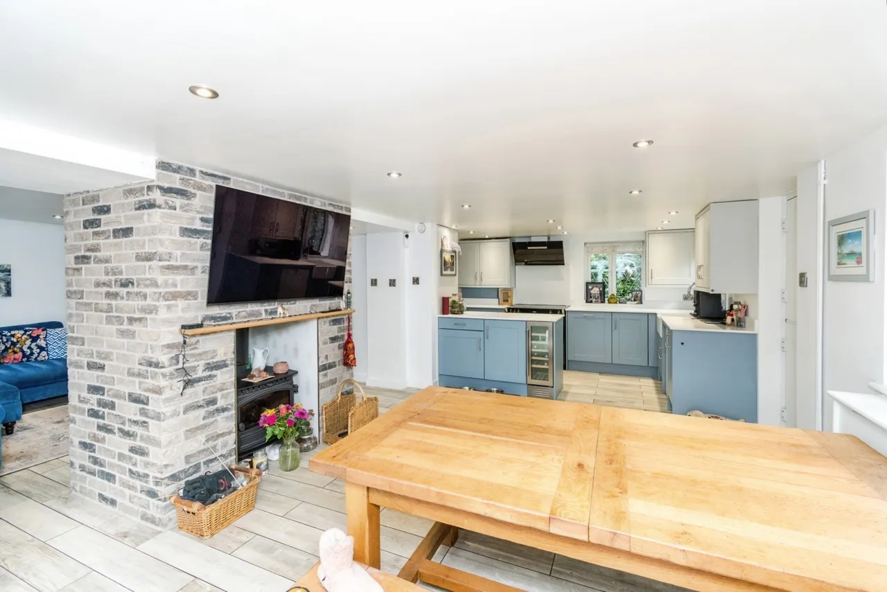 Ringwood Road, Bartley, SO40, photo 15