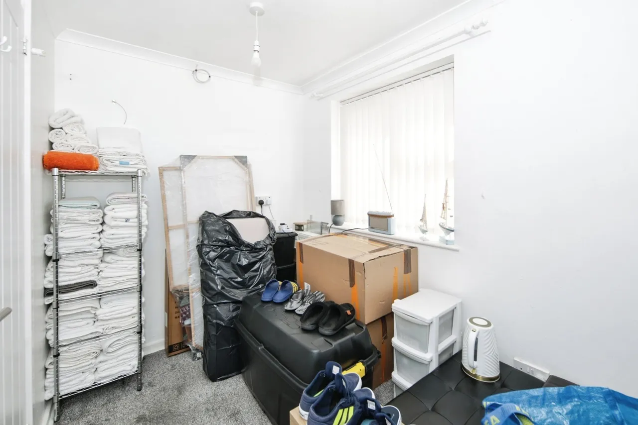 Elmore Close, Fordbridge, Birmingham, West Midlands, B37, photo 14
