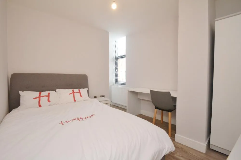Standish Road, Fallowfield, M14, photo 10