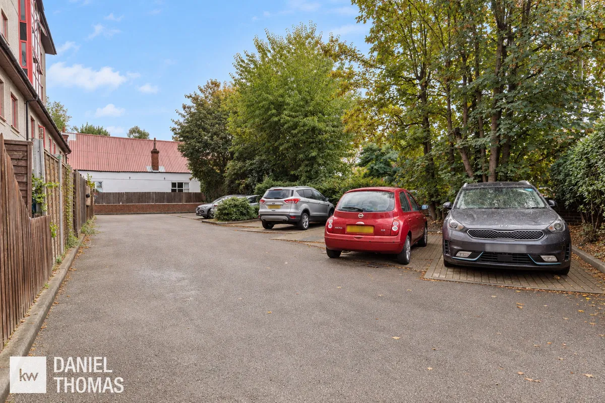 Eleanor Way, Waltham Cross, EN8, photo 14