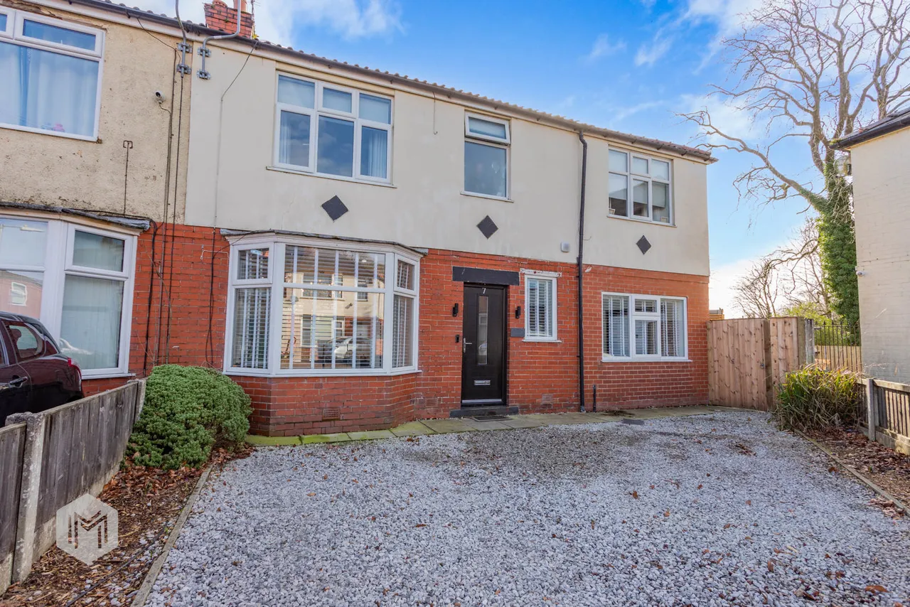 4 bed house for sale — Eden Grove, Bolton, BL1 6NY
