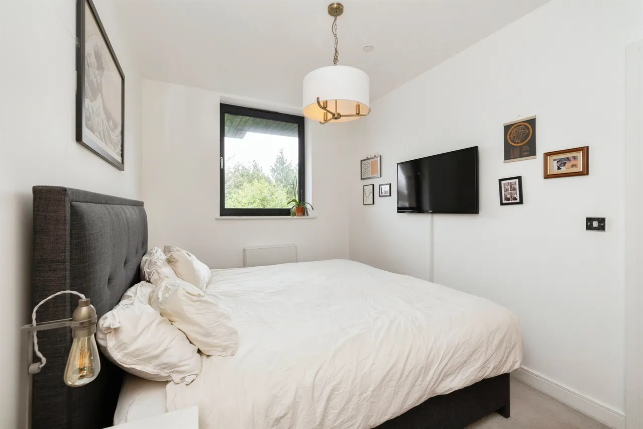 Aldenham Road, Bushey, WD23, photo 16