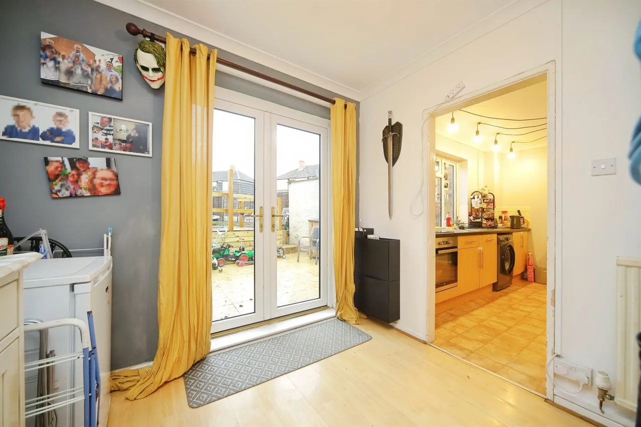 Charles Crescent, Taunton, TA1, photo 3