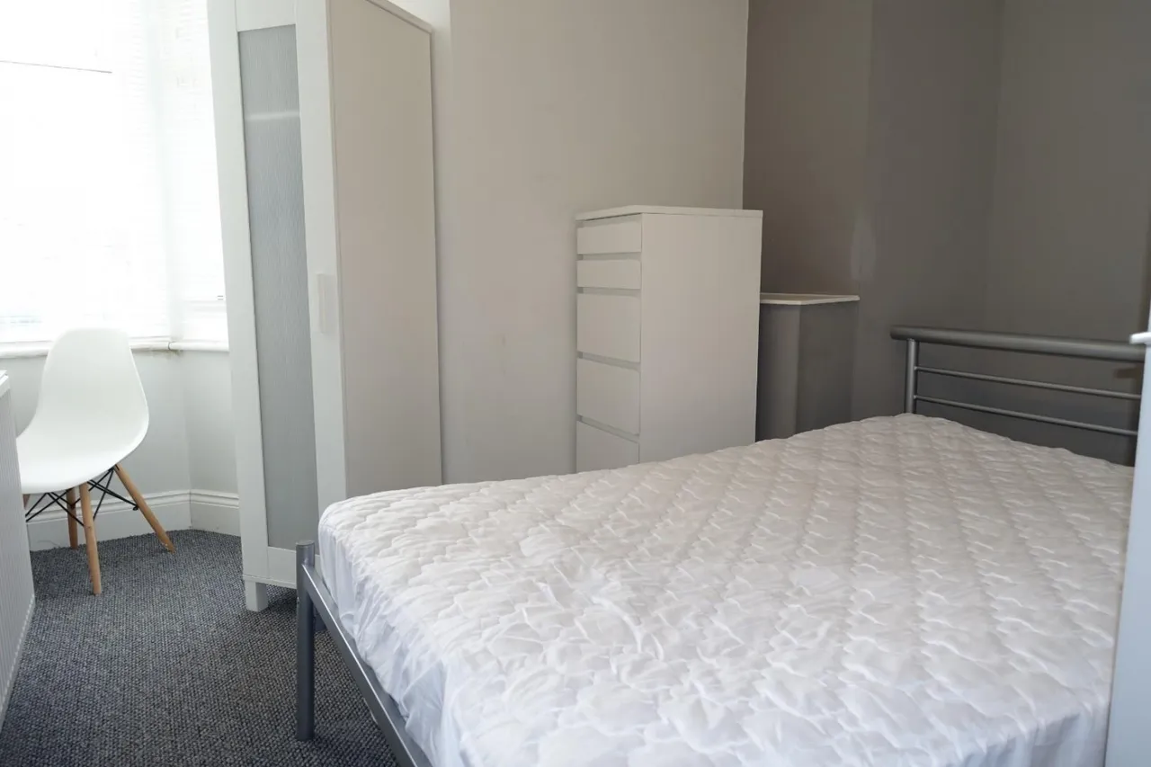 Southfield Road, Middlesbrough, TS1, photo 13