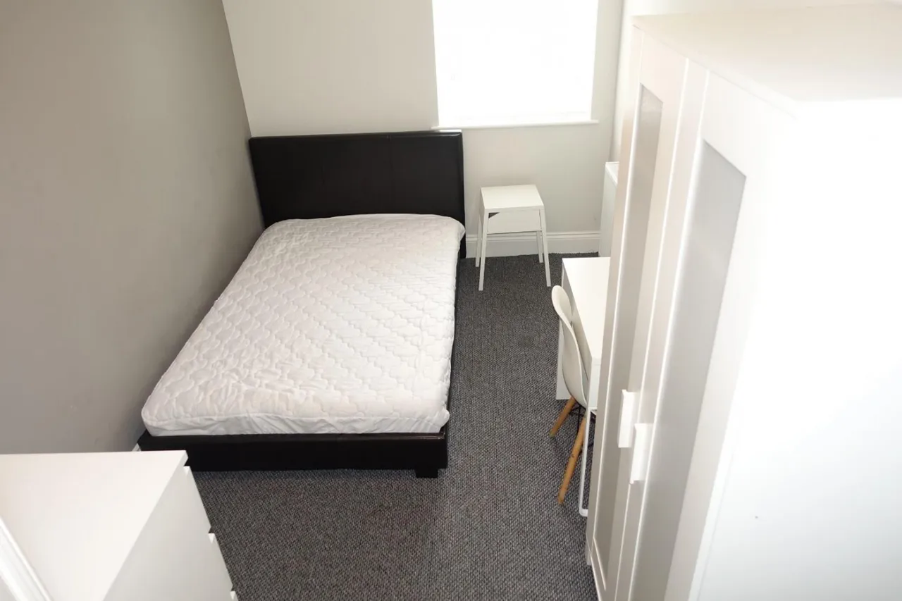 Southfield Road, Middlesbrough, TS1, photo 21