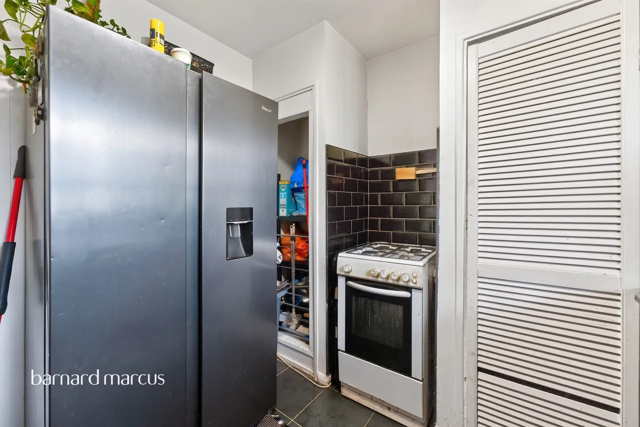 Orchard Place, London, N17, photo 11