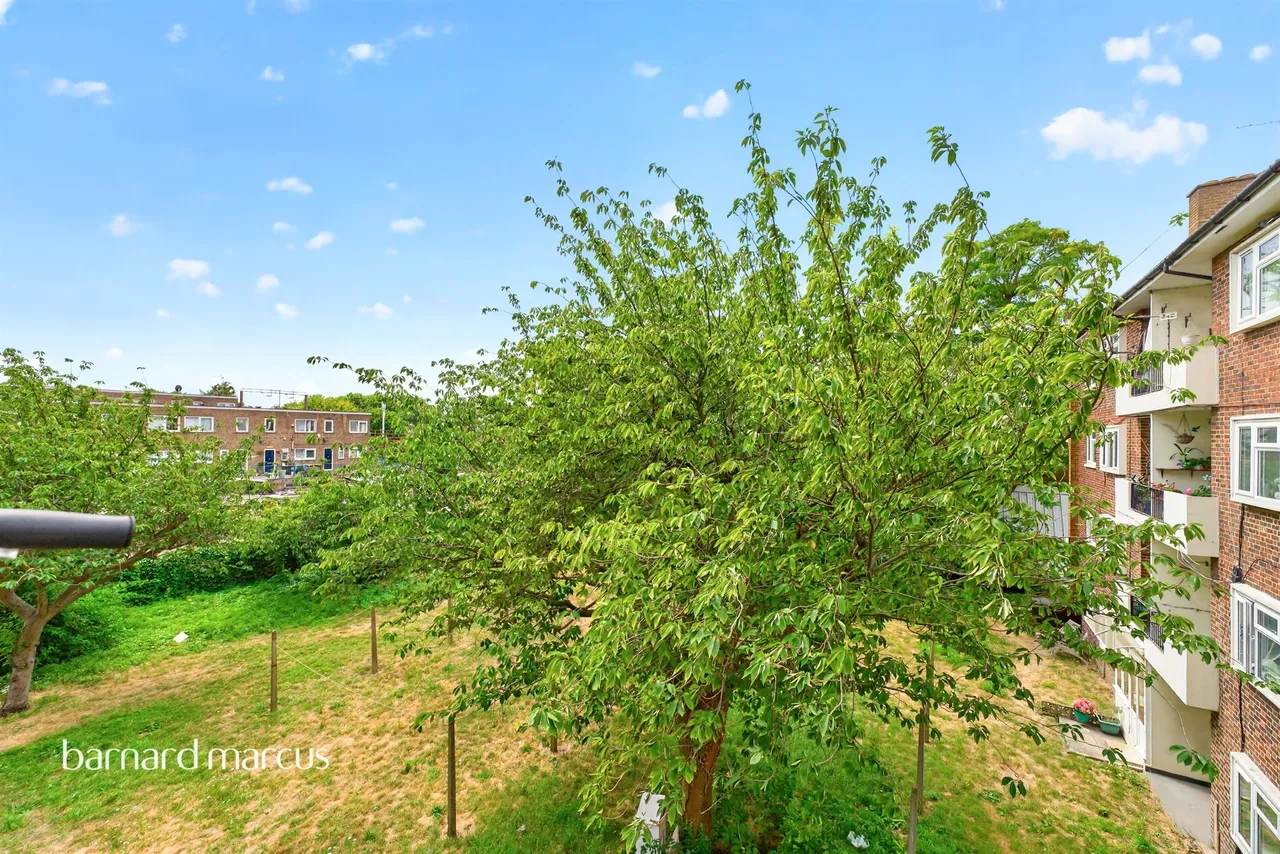 Orchard Place, London, N17, photo 3