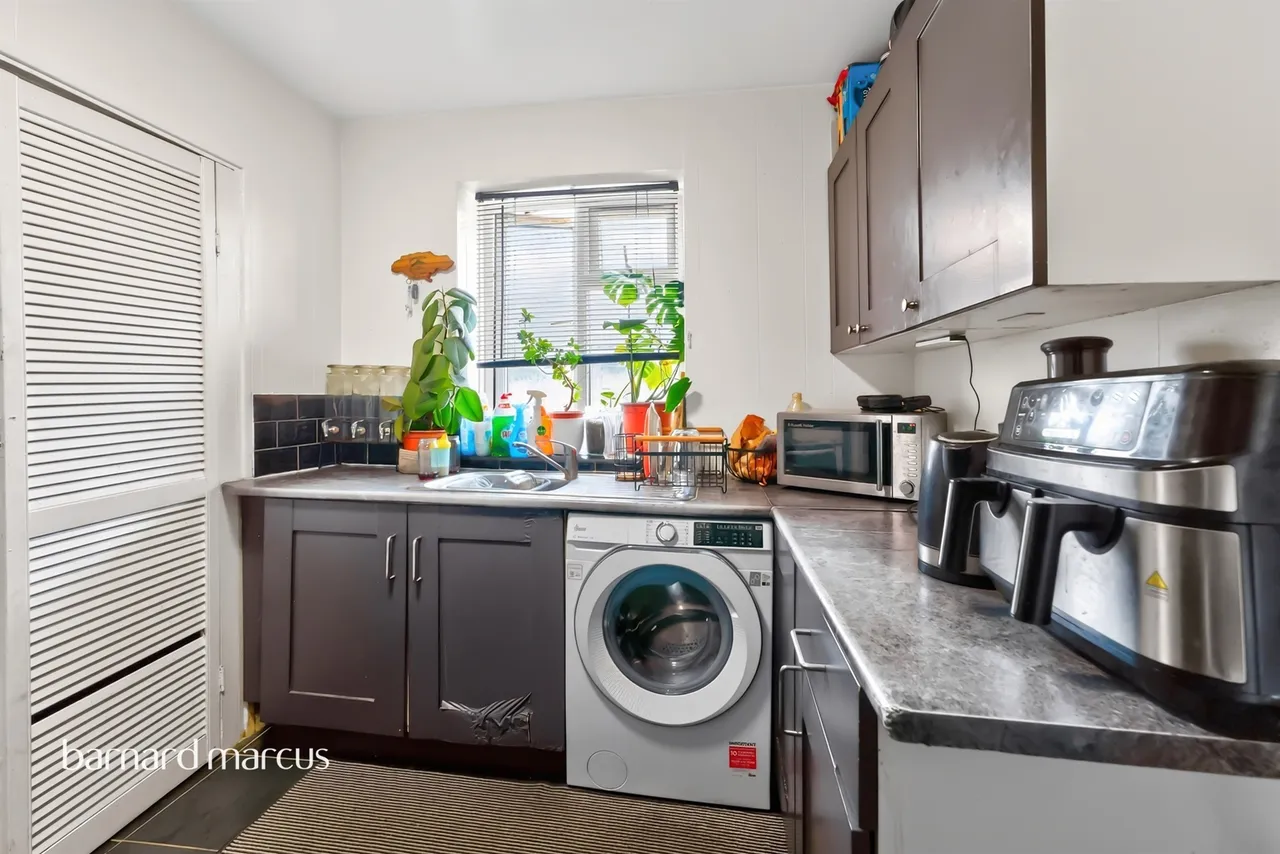 Orchard Place, London, N17, photo 18