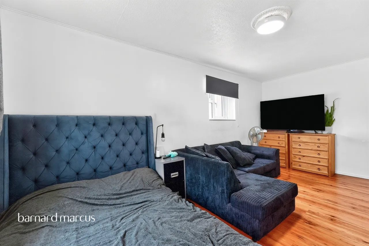 Orchard Place, London, N17, photo 13