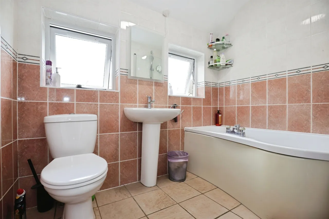 Kenilworth Way, Banbury, OX16, photo 14