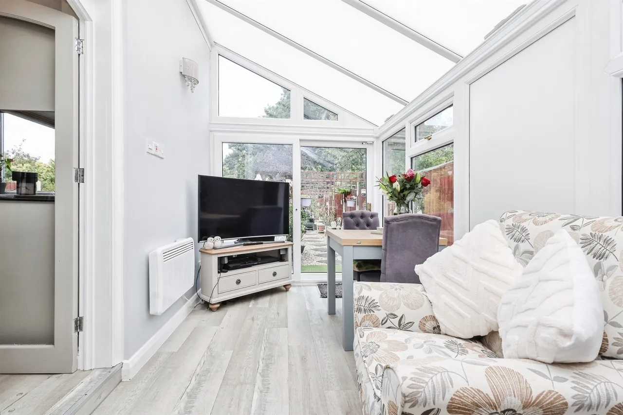Bradford Road, Birmingham, B36, photo 7