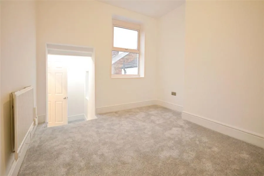York Street, Canton, CF5, photo 6