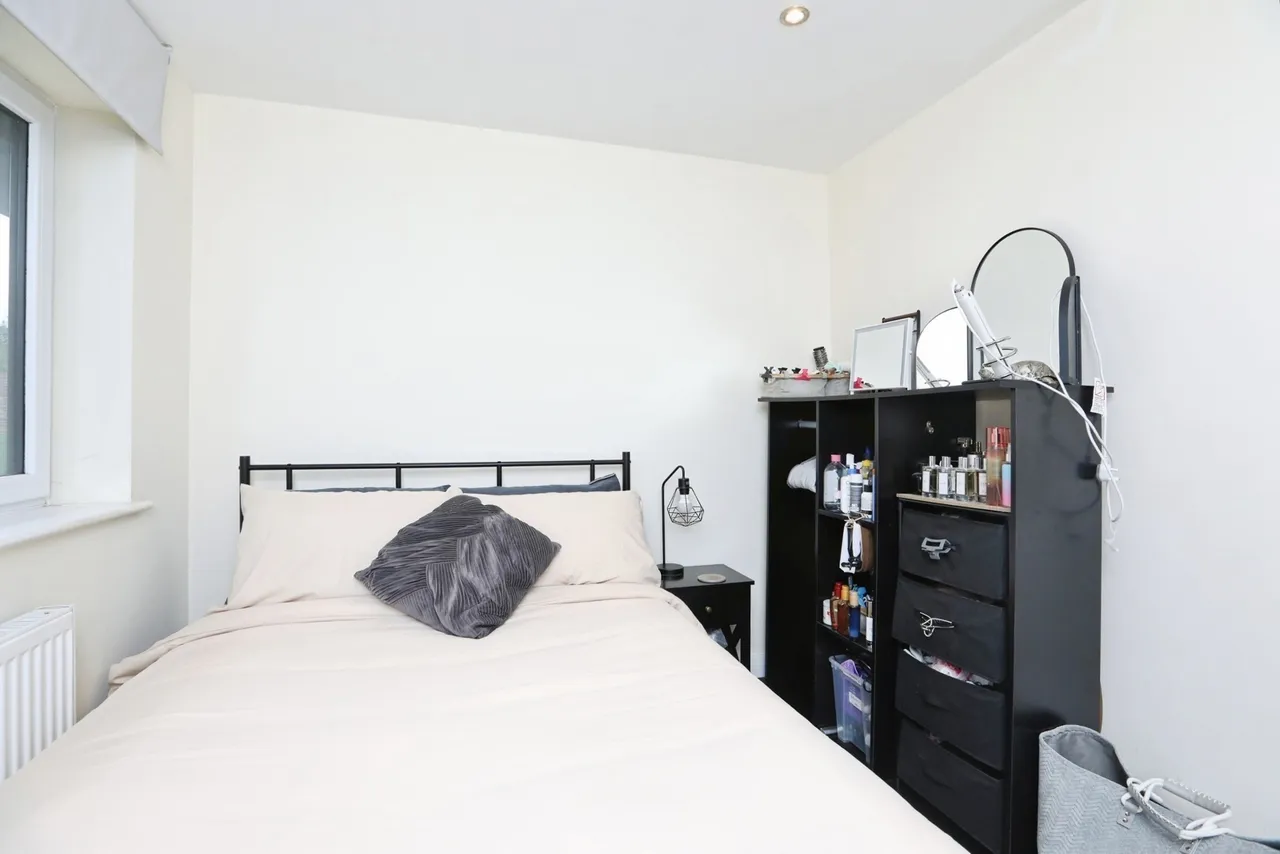 London Road, Sittingbourne, Kent, ME10, photo 8