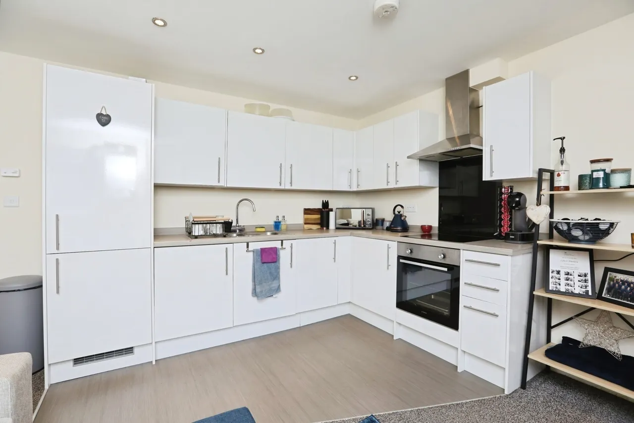 London Road, Sittingbourne, Kent, ME10, photo 13