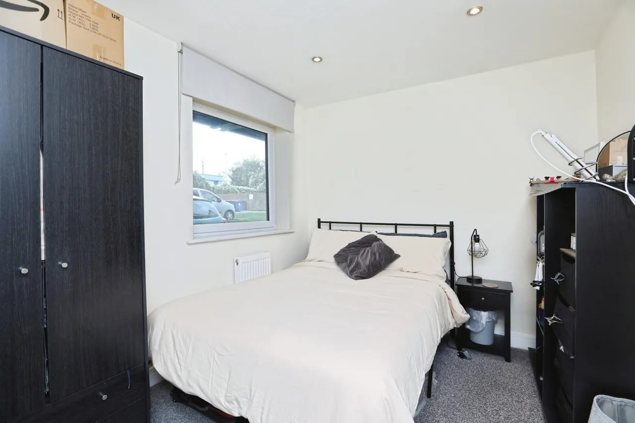 London Road, Sittingbourne, Kent, ME10, photo 2