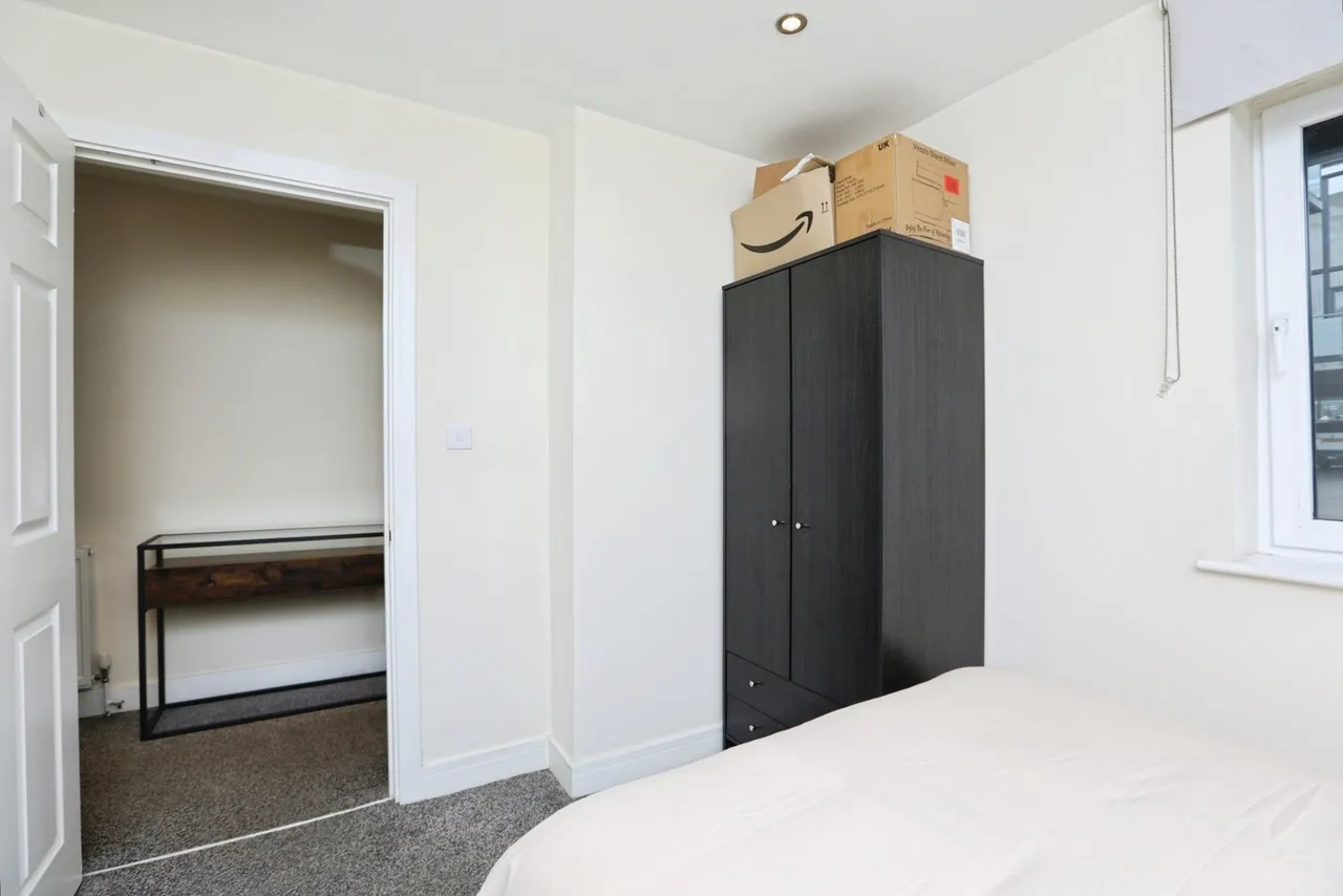 London Road, Sittingbourne, Kent, ME10, photo 11