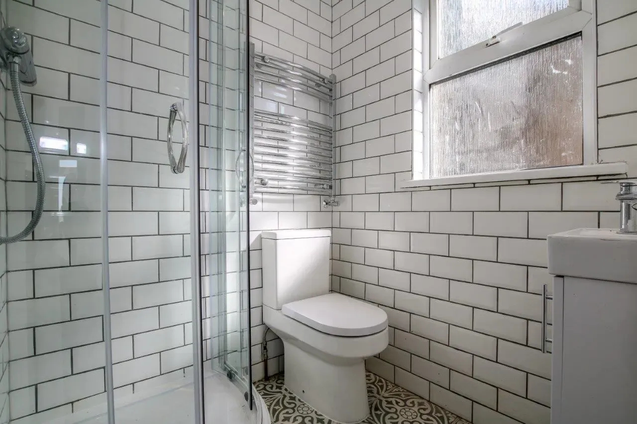 St. Nicholas Road, London, SE18, photo 11