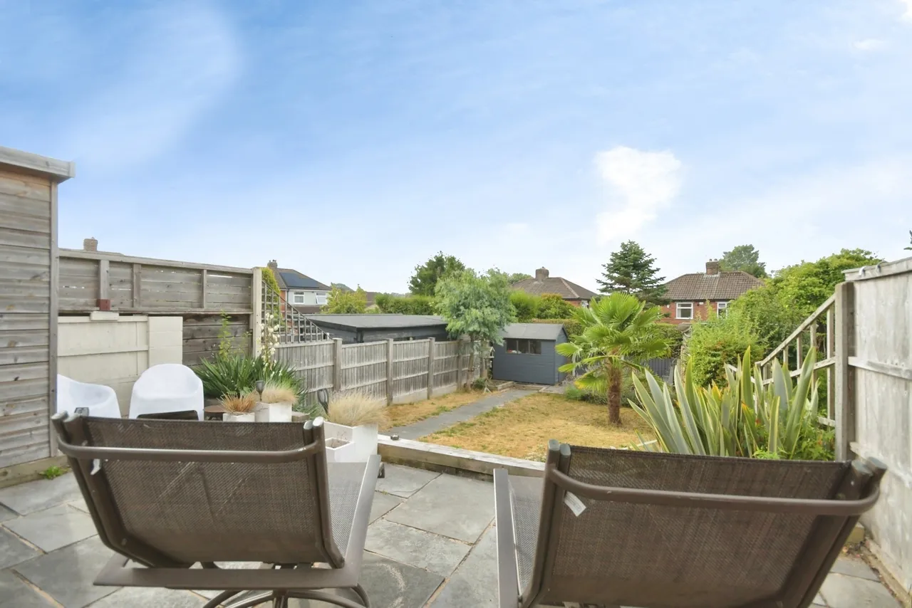 Rayleigh Avenue, Brimington, Chesterfield, Derbyshire, S43, photo 17